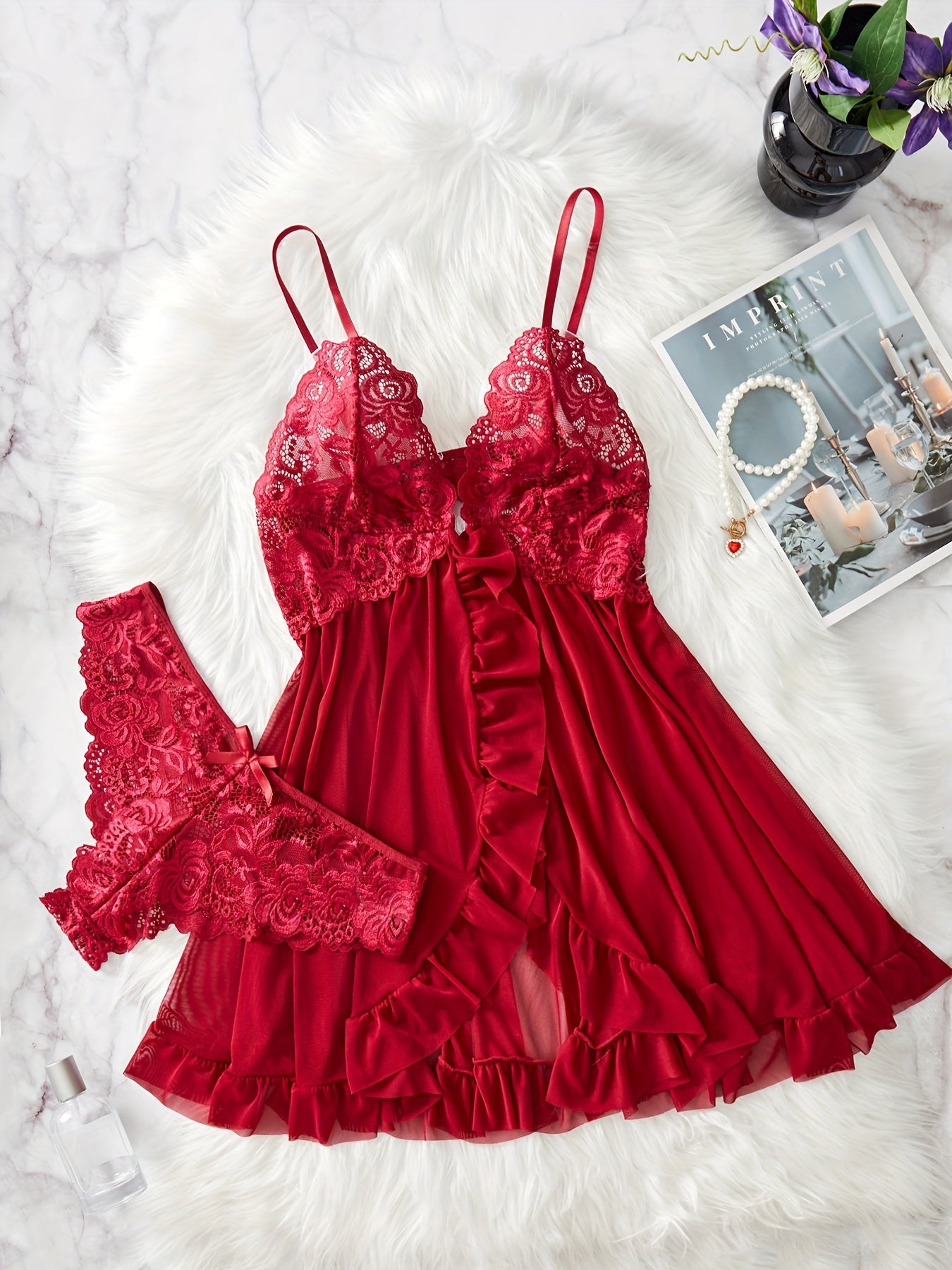 Lucia – Set con chemise in pizzo con spacco frontale e sottoveste
