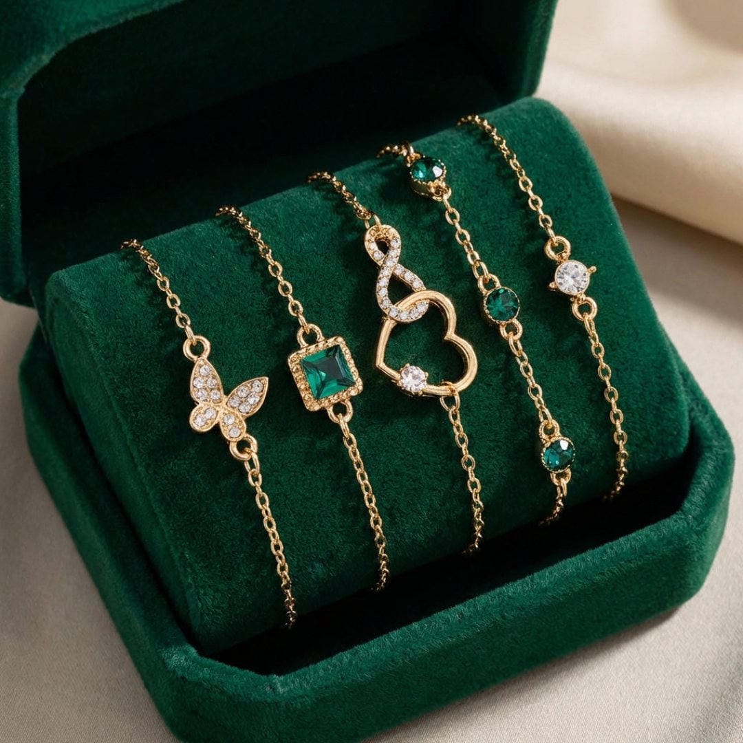 Ensemble de bracelets avec cœur ajouré et cristal vert