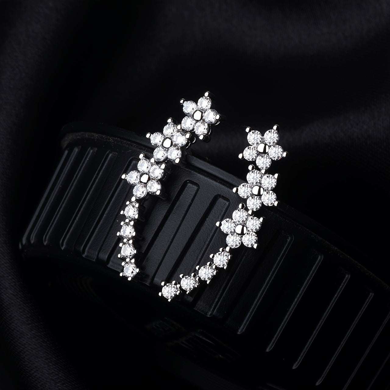 Evelyn | Boucles d'oreilles florales intemporelles