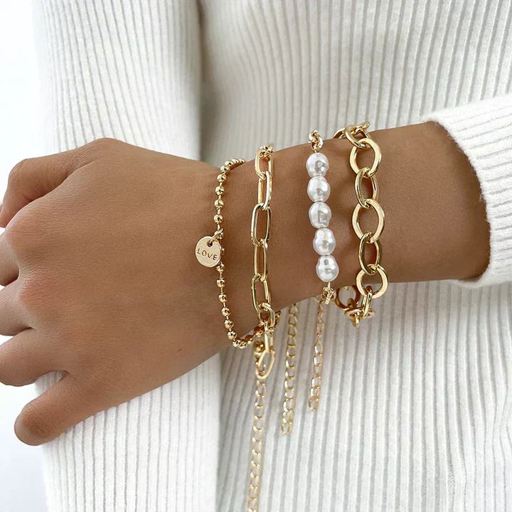 Ensemble de bracelets en or avec perles charmant