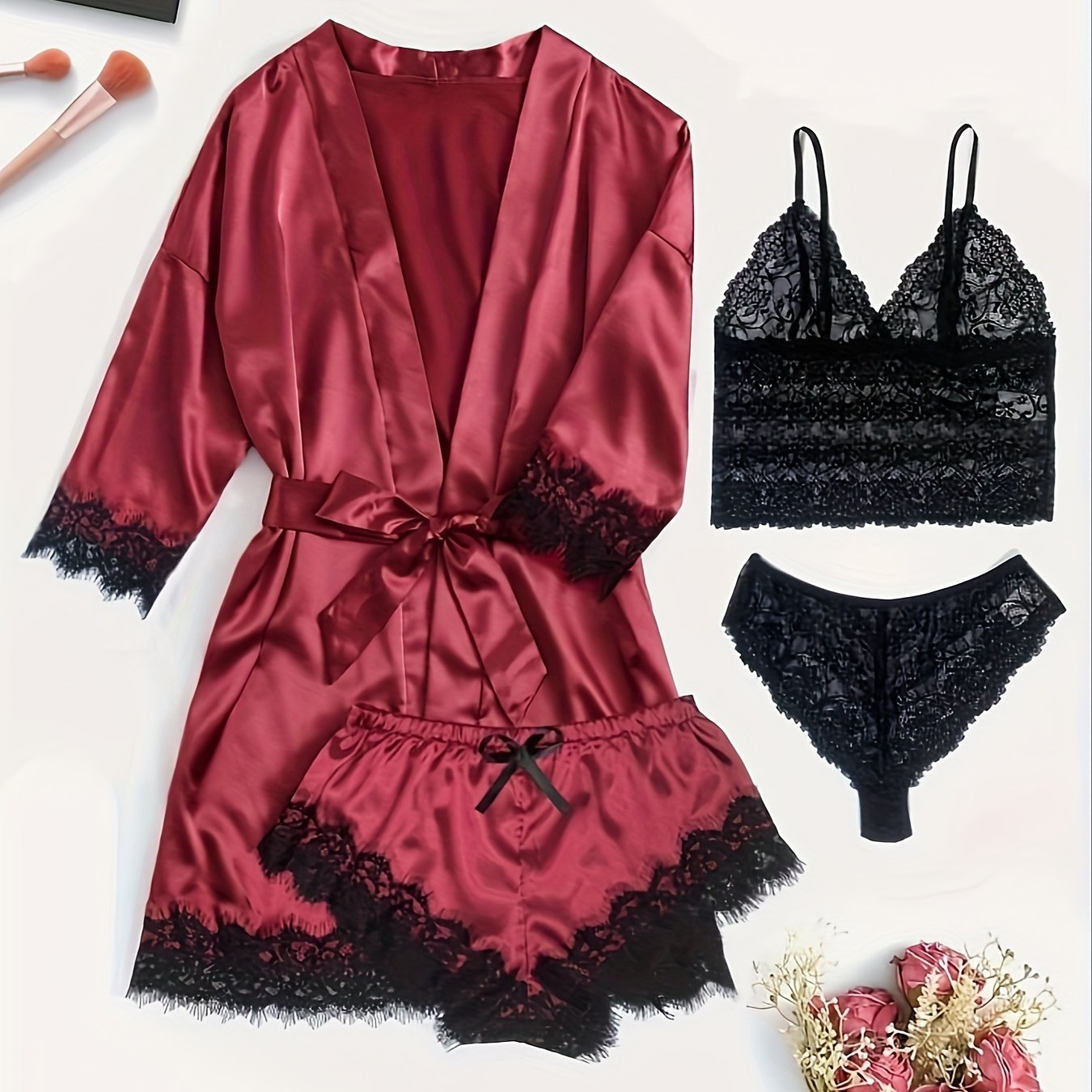 Aurora – Set lounge in raso e pizzo con kimono e pantaloncini