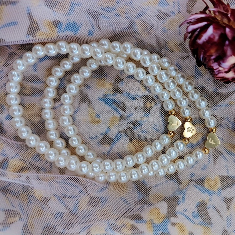 Bracelet chic avec initiale A-Z et cœur