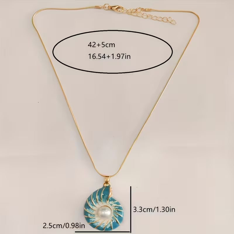 Collier coquillage perle doré