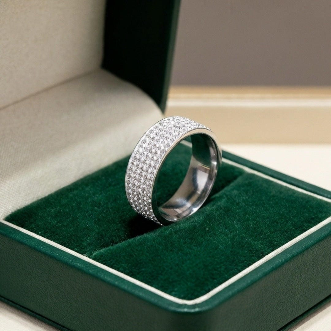 Bague Pavelli sertie de cristaux