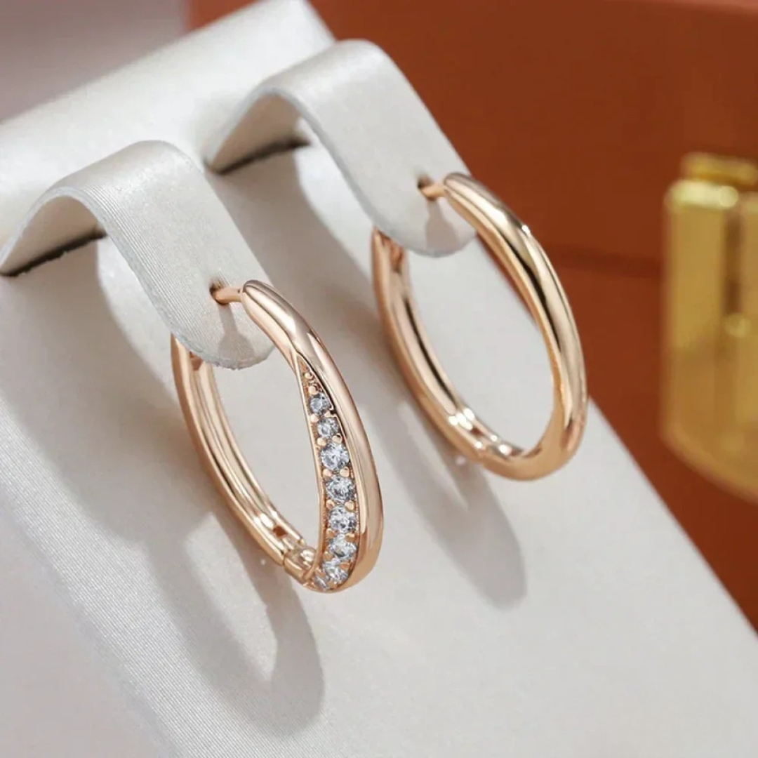Boucles d’oreilles créoles dorées chic