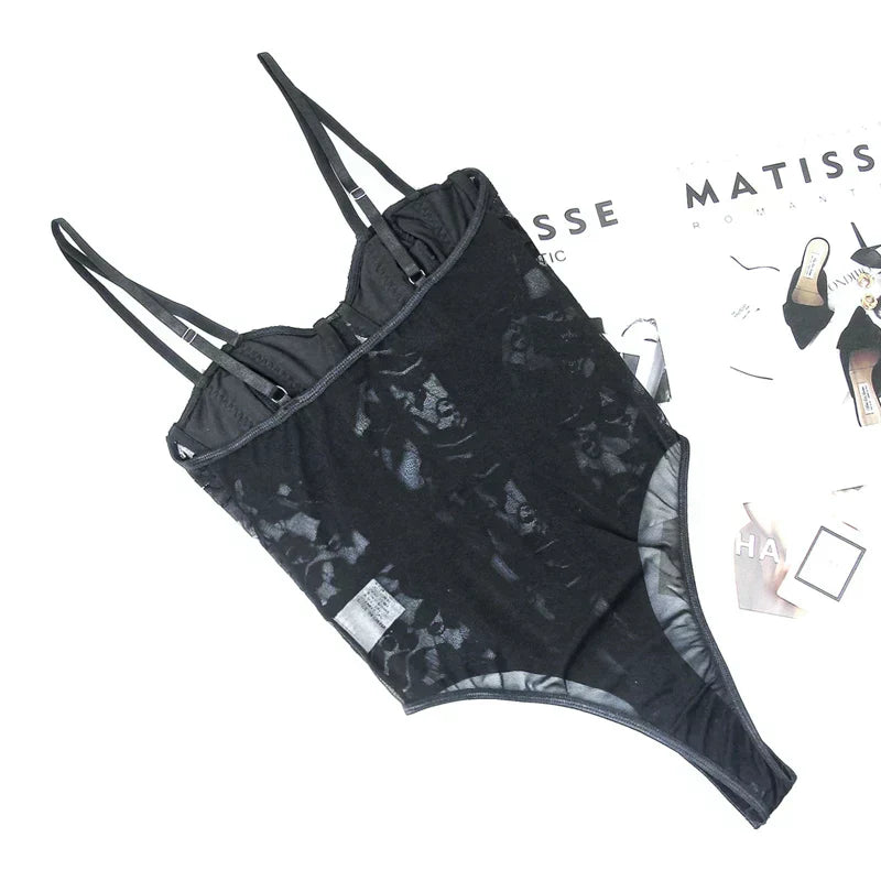 Body Vilma avec corset brodé