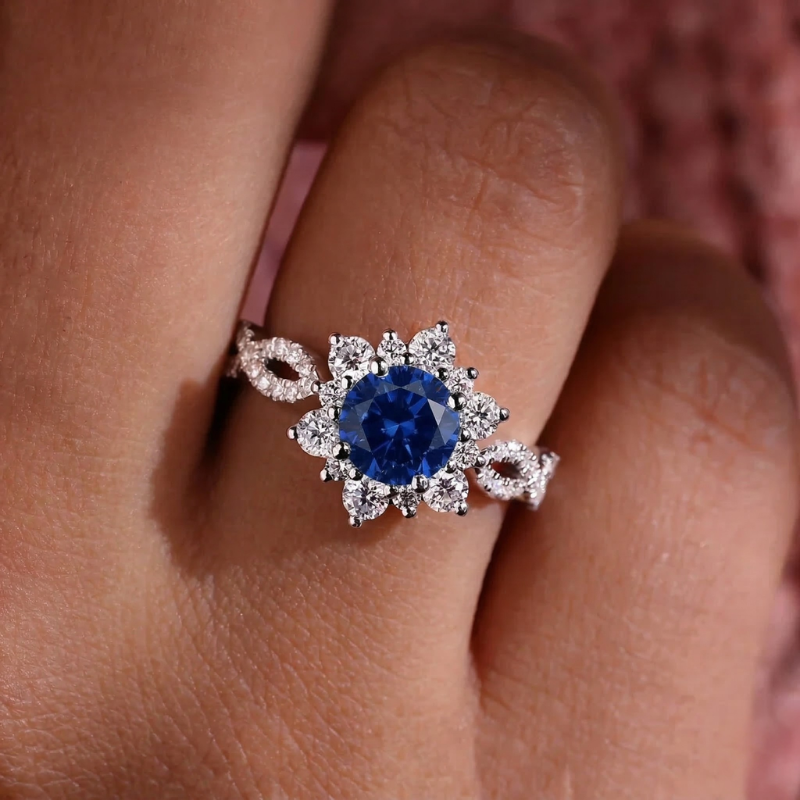 Bague fleur en cristal saphir | Or blanc