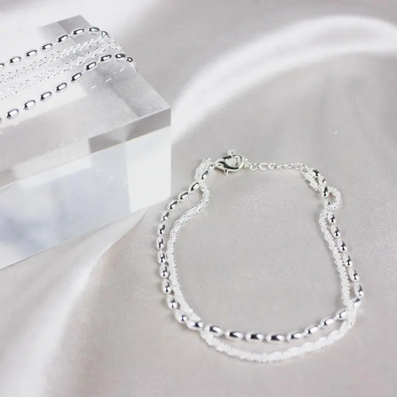 Ensemble de bracelets élégants en argent avec pierres de zircon