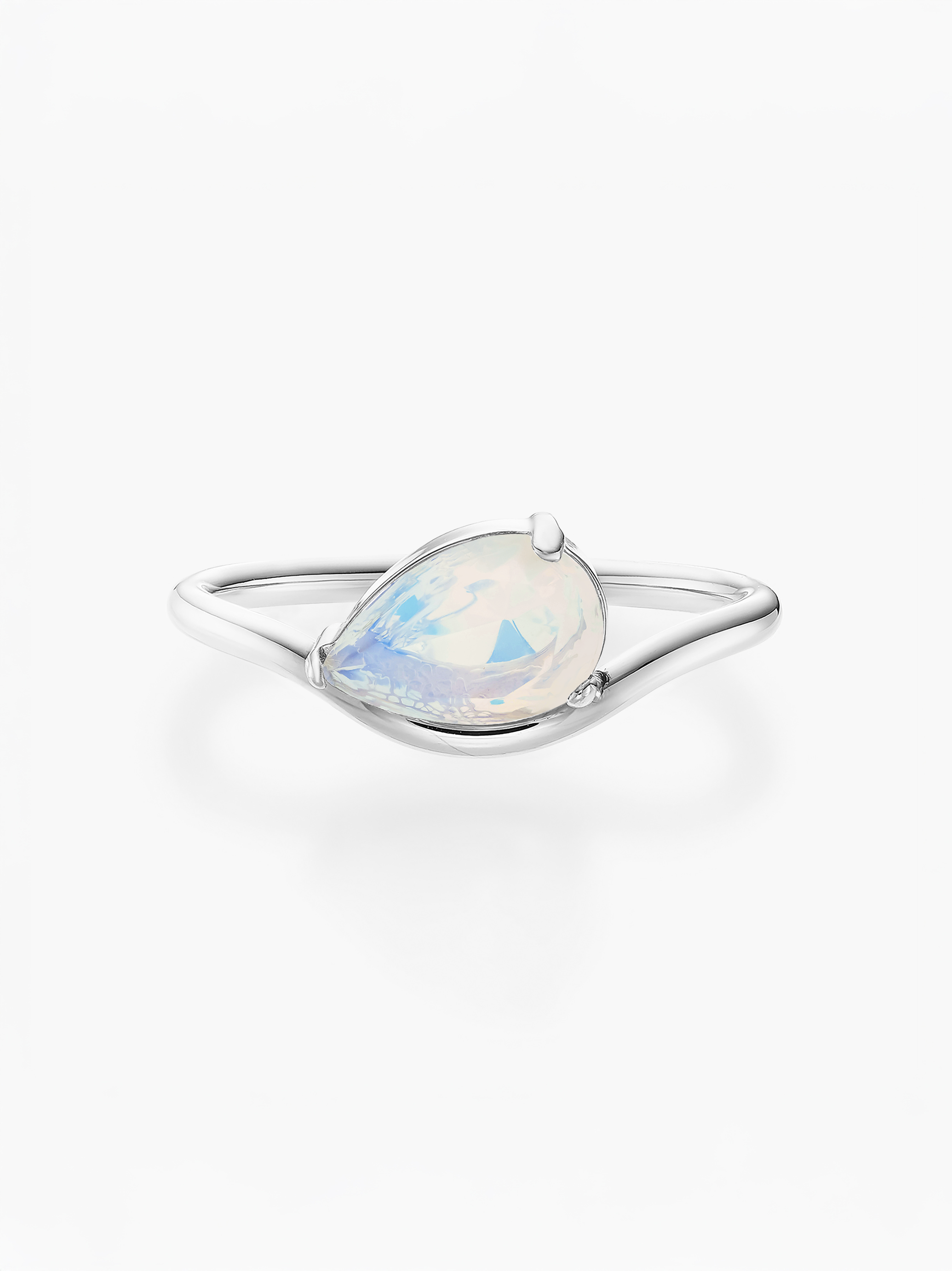 Pia Gemstone Ring