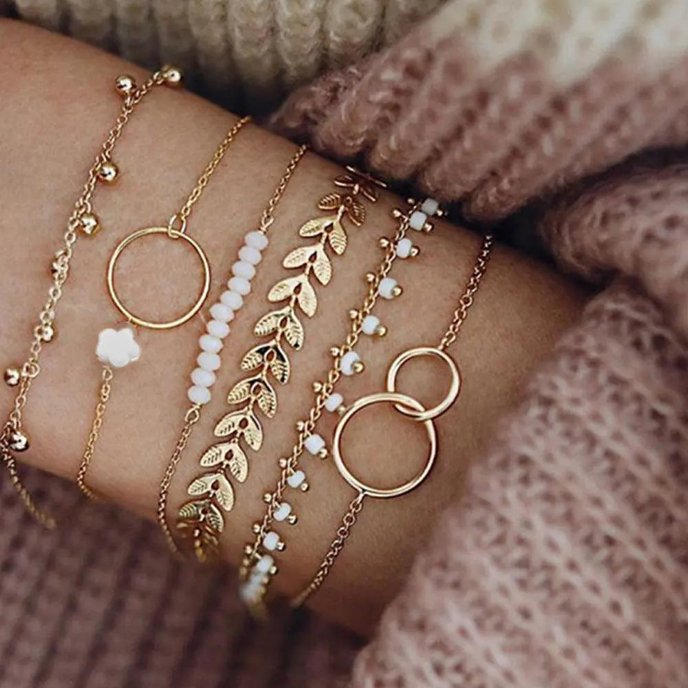 Ensemble de bracelets bohèmes dorés charmants