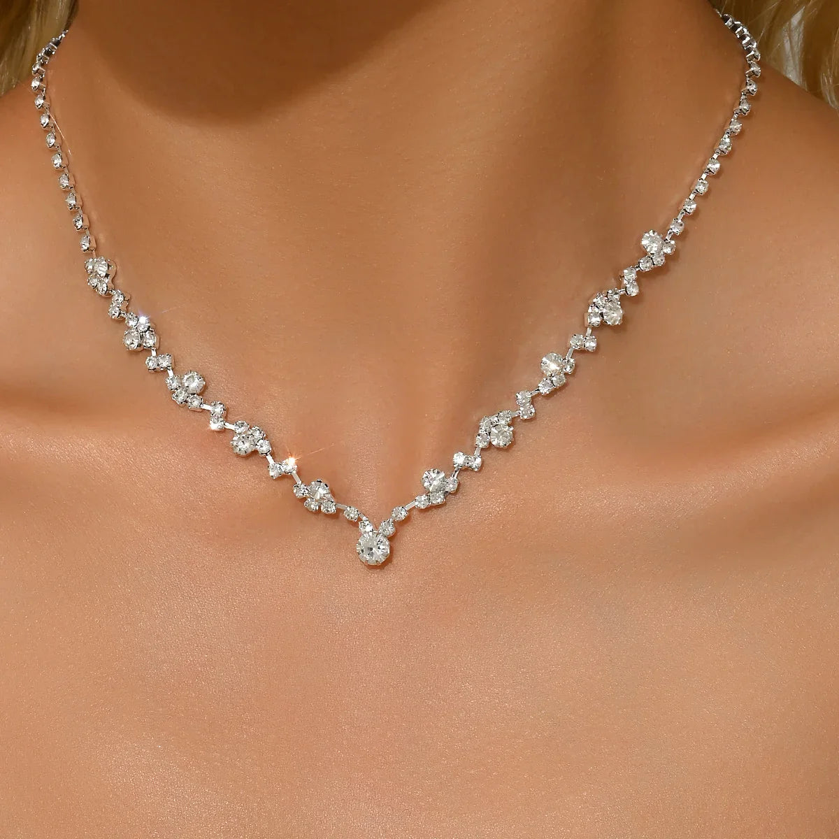 Collier de mariée élégant avec diamants