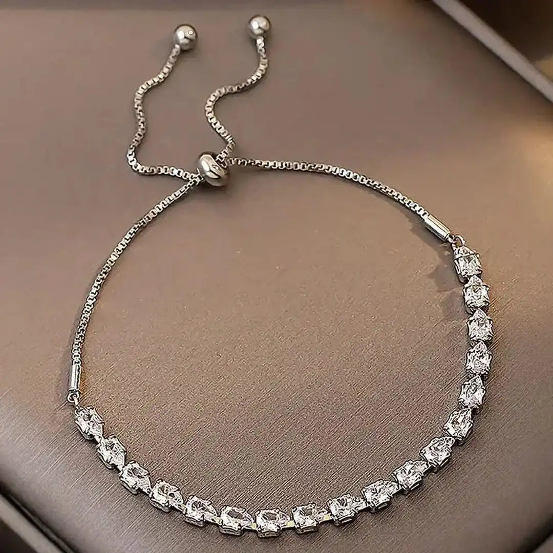 Bracelet ajustable avec pierres géométriques