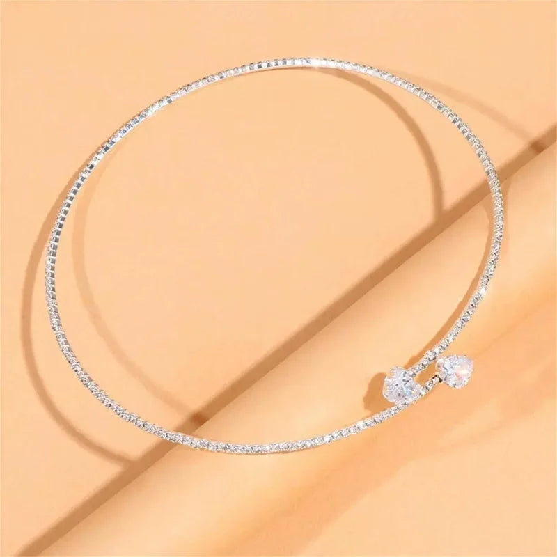 Collier ras-du-cou avec cœur en cristal