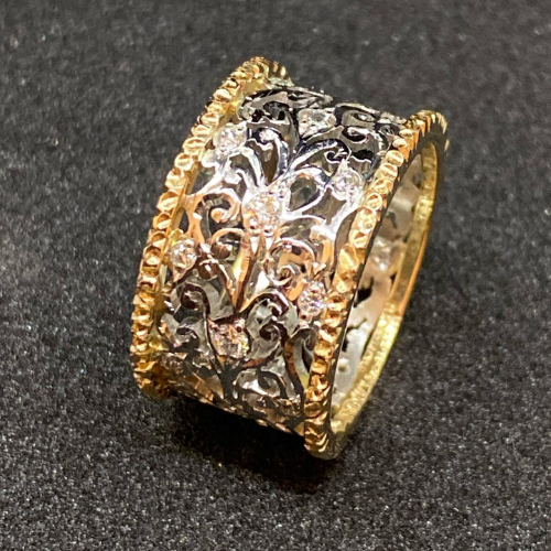 Bague à bande ornée en argent et or